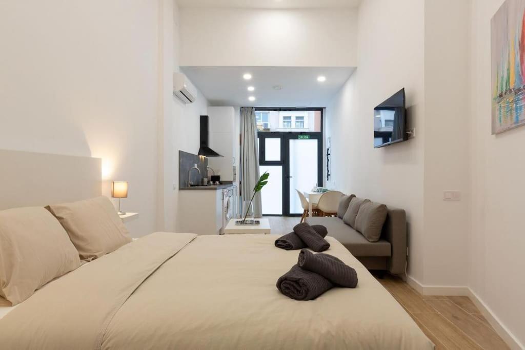 Nuevo Loft En Playa Y Cerca Del Centro, Ac Y Wifi Apartment Valencia Bagian luar foto